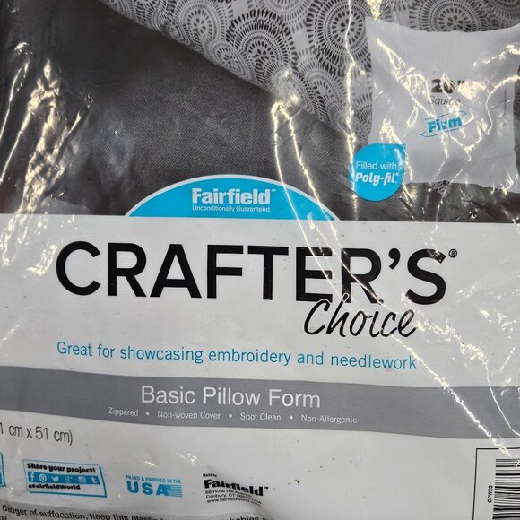 Fairfield Crafters Choice Basic Pillow Insert 20"x20" Square Firm  - Lot of 2 - Picture 2 of 6
